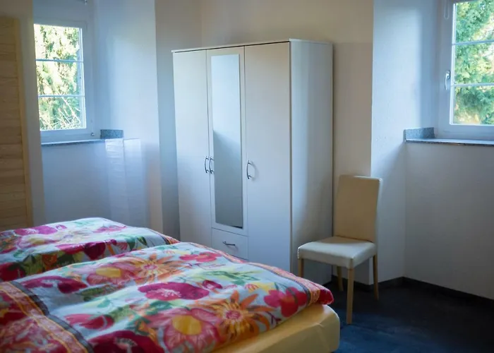 Quadenhof Appartement *